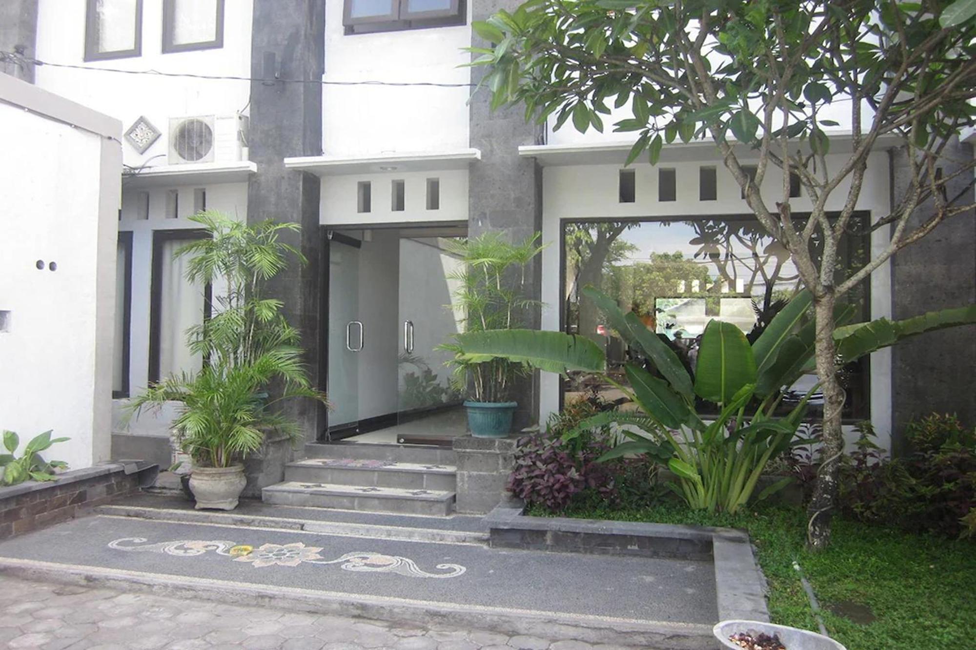 Hotel Warta Dua เดนปาซาร์ ภายนอก รูปภาพ