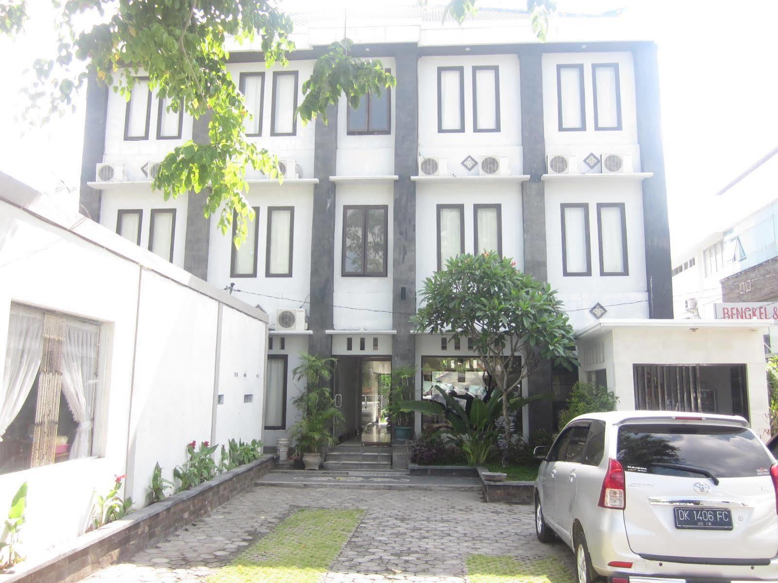 Hotel Warta Dua เดนปาซาร์ ภายนอก รูปภาพ