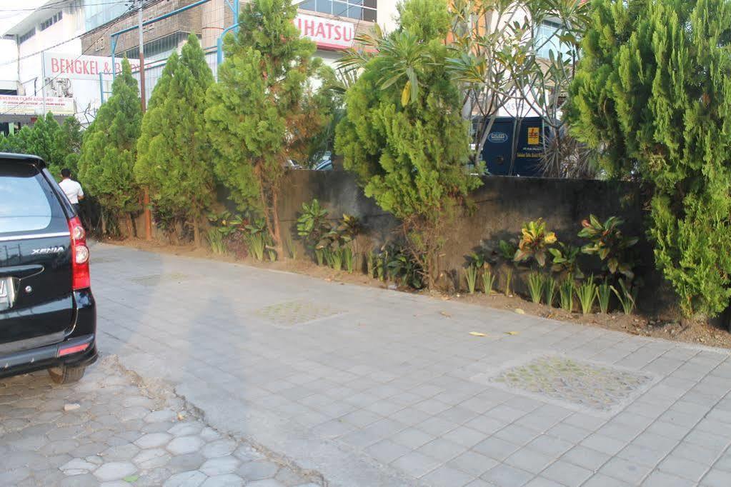 Hotel Warta Dua เดนปาซาร์ ภายนอก รูปภาพ